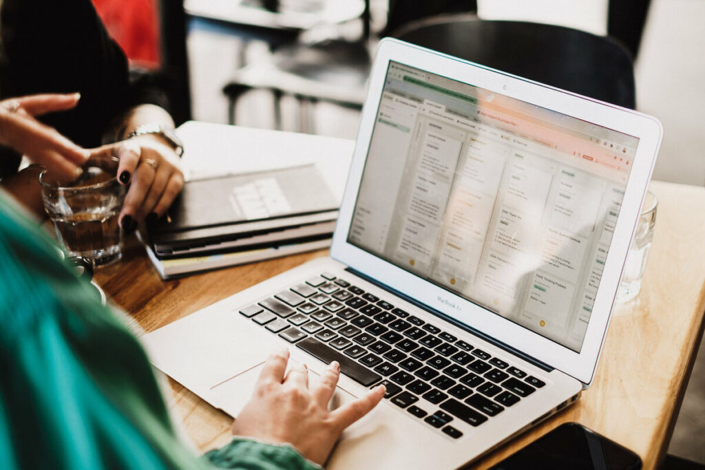 Diseño y construcción de paginas web para PyMEs - ConvergenciaWeb.